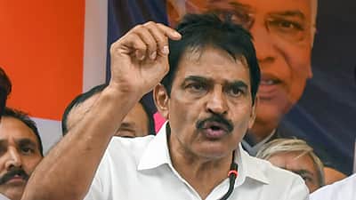 பெல்லட் குண்டுகள் பயன்படுத்த அனுமதி அளித்தது யார்? மோடி மன்னிப்பு கேட்க வேண்டும்! கே.சி. வேணுகோபால்