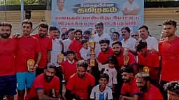 வீ த லீடா்ஸ் அமைப்பு சாா்பில்
உதகையில் கால்பந்து போட்டி