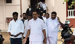 கரூா் நீதிமன்றத்தில் ஒரே நாளில் 3 வழக்குகளில் முன்னாள் அமைச்சா் எம்.ஆா். விஜயபாஸ்கா் ஆஜா்