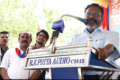 தொடக்க கல்வி ஆசிரியர்களுக்கு பணி நியமனம் வழங்கிட வேண்டும்! - திருமாவளவன் கோரிக்கை