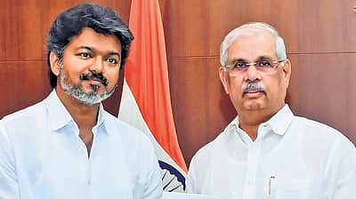 தமிழ்த்தாய் வாழ்த்துக்கு 3 ஆம் இடம்... ஆளுநர் ஆர்லேகருக்கு தவெக கண்டனம்!