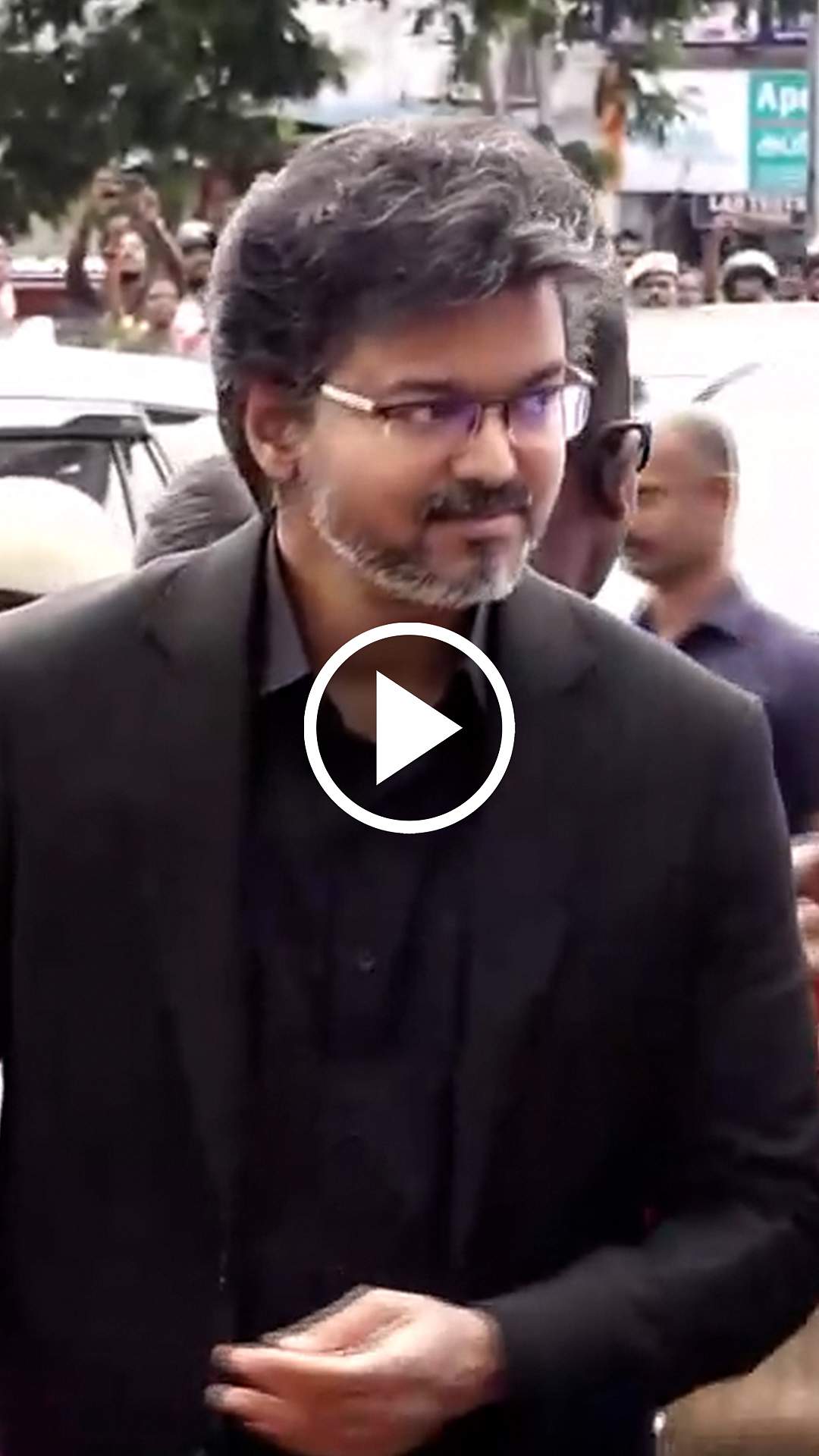 ஓமந்தூரார் அரசினர் தோட்டம் - நந்தனம்! மெட்ரோவில் பயணிக்கும் முதல்வர் விஜய்!