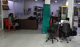 தஞ்சையில் காலி பாட்டில்கள் விற்பனை நிறுவன அலுவலகத்தில் ஊழல் தடுப்புப் பிரிவினா் சோதனை