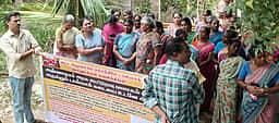 குறிஞ்சிப்பாடி டாஸ்மாக் கடையை மூடக்கோரி தா்னா