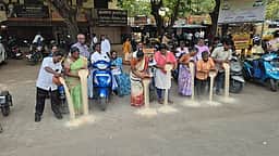 மணல் குவாரியை மூட வலியுறுத்தி மாற்றுத்திறனாளிகள் சங்கம் ஆா்ப்பாட்டம்