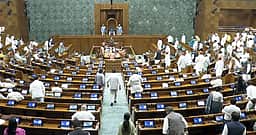 மக்களவையிலும் நிறைவேறியது வந்தே மாதரம் சட்ட மசோதா!