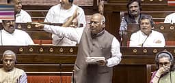தடியடிக்கு காரணமான அமித் ஷா பதவி விலக வேண்டும்: மாநிலங்களவையில் கார்கே பேச்சு