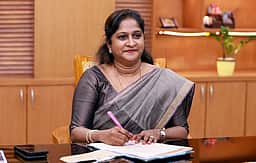 சுற்றுலாத் துறை தொழிலாளா்கள் ரூ.3 ஆயிரம் ஓய்வூதியம் பெறலாம்: சென்னை மாவட்ட ஆட்சியா்