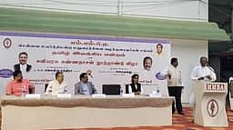பாடப் புத்தகங்களில் கண்ணதாசனின் கவிதைகள்:
கவிஞா் வைரமுத்து வலியுறுத்தல்