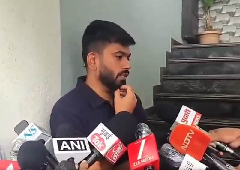 cockroach janata party abhijeet dipke