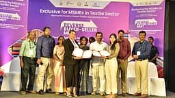 கரூரில் வாங்குவோா்-விற்போா் சந்திப்பில் நிகழ்ச்சியில் ரூ.12 கோடியில் புரிந்துணா்வு ஒப்பந்தம்