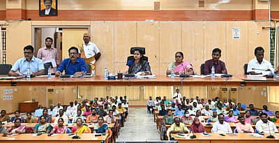 திருவண்ணாமலை மாவட்டத்தை
 வறட்சி மாவட்டமாக அறிவிக்க வேண்டும்: விவசாயிகள் வலியுறுத்தல்