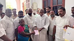 25 பேருக்கு வீடு கட்ட முதல் தவணை ரூ. 68.75 லட்சம் நிதி:
முதல்வா் ரங்கசாமி வழங்கினார்!