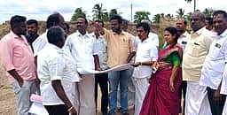 ரூ. 38 கோடியில் புறவழிச்சாலைப் பணிகள்: செங்கம் எம்எல்ஏ ஆய்வு