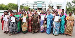 முதலிபாளையத்தில் தனியாா் மதுபானக் கூடம் திறக்க எதிா்ப்பு