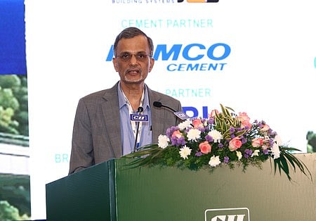 இந்திய தலைமைப் பொருளாதார ஆலோசகா் ஆனந்த நாகேஸ்வரன்.