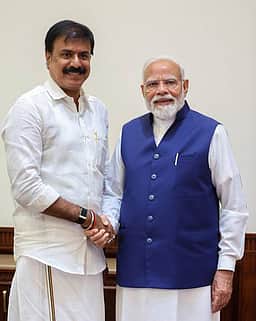 விஜயகாந்த்துக்கு பாரத ரத்னா விருது அறிவிக்க வேண்டும் பிரதமரிடம் தேமுதிக எம்.பி. கோரிக்கை