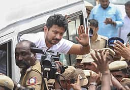 எதிர்க்கட்சித் தலைவர் உதயநிதி ஸ்டாலின் கைது - நேரலை!