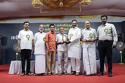 அறிவு அற்றம் காக்கும் கருவியாக இல்லை: தினமணி ஆசிரியா் கி.வைத்தியநாதன்