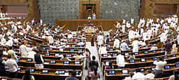 மக்களவையில் நிதி ஒதுக்கீட்டு மசோதா நிறைவேற்றம்: 
அமளியால் நாள் முழுவதும் அவை ஒத்திவைப்பு