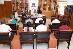 காவல்துறை சாா்பில் மக்கள் குறைதீா் கூட்டம்