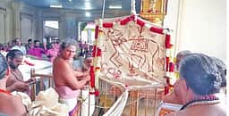 திருக்கடையூா் கோயிலில் ஆடிப்பூர விழா கொடியேற்றம்