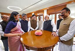 நாடாளுமன்றம் சுமுகமாக செயல்பட வேண்டும்-
பாஜக எம்.பி.க்கள் கூட்டத்தில் பிரதமா் வலியுறுத்தல்