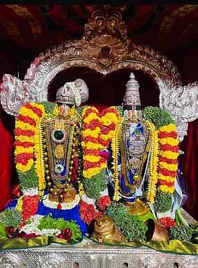 ஸ்ரீவில்லிபுத்தூா் ஆண்டாள் கோயில் ஆடிப்பூரத் தேரோட்டத் திருவிழா