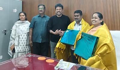 சத்தியமங்கலம் நகராட்சிக்கு பசுமை இயக்கத்தினா் பாராட்டுச் சான்றிதழ்