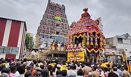 சேலம் கோட்டை மாரியம்மன் கோயிலில் தேரோட்டம் விமரிசை!