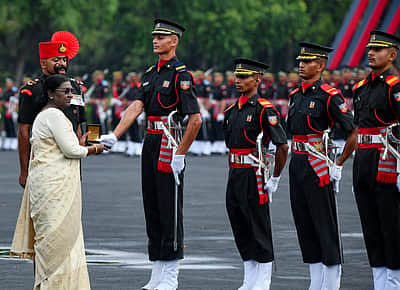 தமிழ்நாட்டின் 3 காவல் அதிகாரிகளுக்கு குடியரசுத் தலைவர் பதக்கம்! முழுப் பட்டியல்!