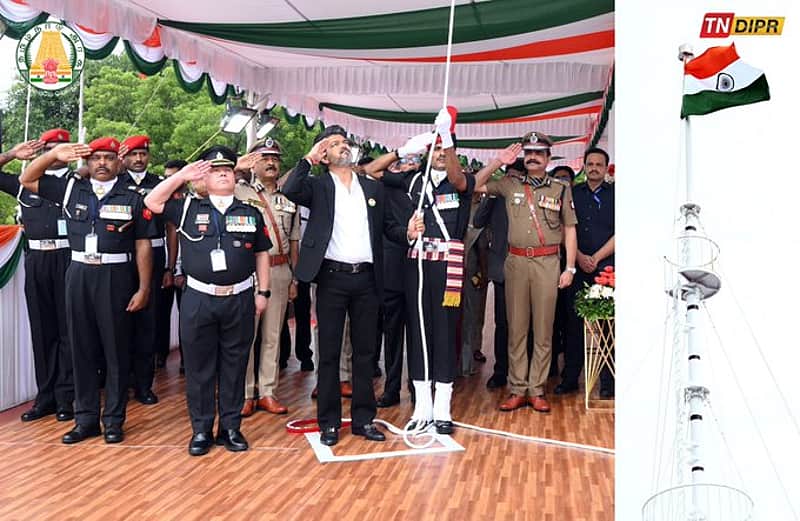 cm vijay hoist national flag in chennai: today news live aug 14