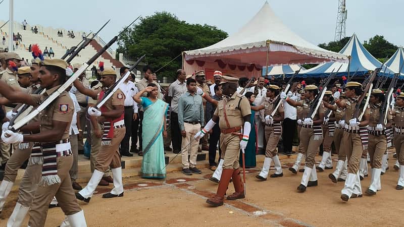 On the occasion of Independence Day, the District Collector hoisted the national flag and accepted the police parade salute at the Thiruvallur District Sports Stadium.