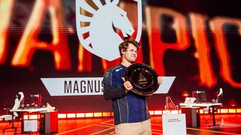 Carlsen crowned champion of the e-sports World Cup chess tournament.