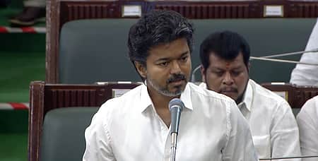 அனைத்து எம்எல்ஏக்களுக்கும் கார்! முதல்வர் விஜய்யின் முடிவு சரிதானா?