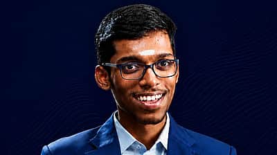 இந்திய தரவரிசையில் முதலிடம் பிடித்த பிரக்ஞானந்தா..! கிராண்ட் செஸ் டூர் இறுதிக்கும் தகுதி!