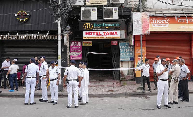 At least 9 killed, six injured in massive fire at hotel in Kolkata