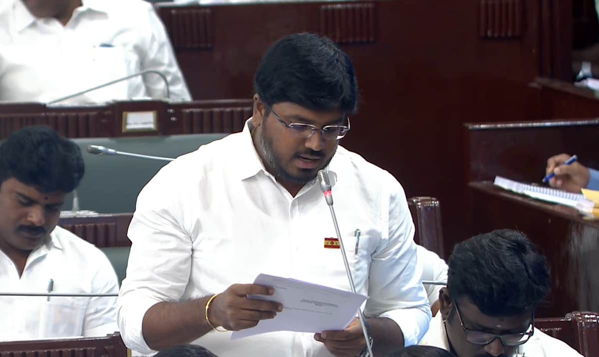 கொசஸ்தலை ஆற்றில் மீன்கள் இறந்ததற்கு இதுதான் காரணம்! அமைச்சர் விளக்கம்  
