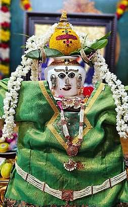 நெமிலி பாலாபீடத்தில் வரலட்சுமி விரத பூஜை