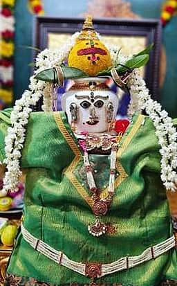 நெமிலி பாலாபீடத்தில் வரலட்சுமி விரத பூஜை