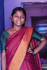 கமுதி அருகே தாய் கொலை: 
மகள், மருமகன் கைது