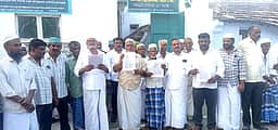 புதுஆயக்குடி பள்ளிவாசலுக்கு தோ்தல் நடத்த வலியுறுத்தல்