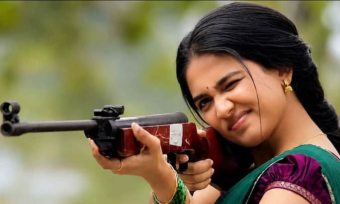 அதிக ஹிட்களை கொடுத்த 2கே நாயகியானார் மமிதா பைஜூ!