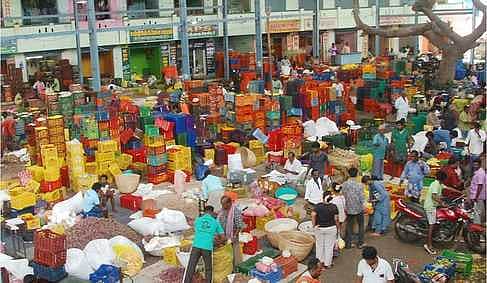 ஓணம் பண்டிகை: தோவாளை சந்தையில் ஒரே நாளில் 1000 டன் பூக்கள் விற்பனை
