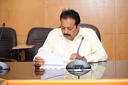 மழை குறைபாட்டை சமாளிக்க
செயற்கை மழை திட்டம் செயல்படுத்தப்படும்