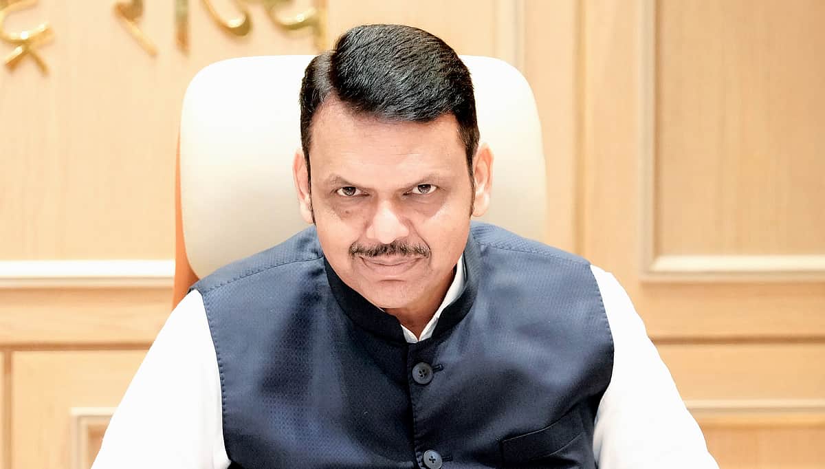 துணைப் பிரதமர் பதவி? - தேசிய அரசியலில் ஈடுபடுவது குறித்து மகாராஷ்டிர முதல்வர் விளக்கம்! 