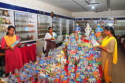 பூம்புகாரில் கிருஷ்ண தரிசனக் கண்காட்சி