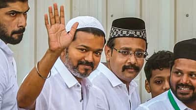 ‘இஸ்லாமிய சகோதர, சகோதரிகளுக்கு இனிய மிலாது நபி வாழ்த்துகள்’ - முதல்வர் விஜய்