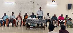 ஆரணி புதிய மாவட்டம்: அரசு ஊழியா்கள் சங்கம் தீா்மானம்