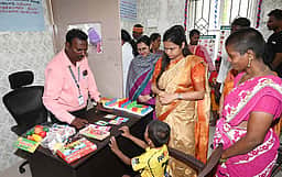 மாற்றுத்திறனாளிகளுக்கு ஒருங்கிணைந்த மறுவாழ்வு சேவை மையம்